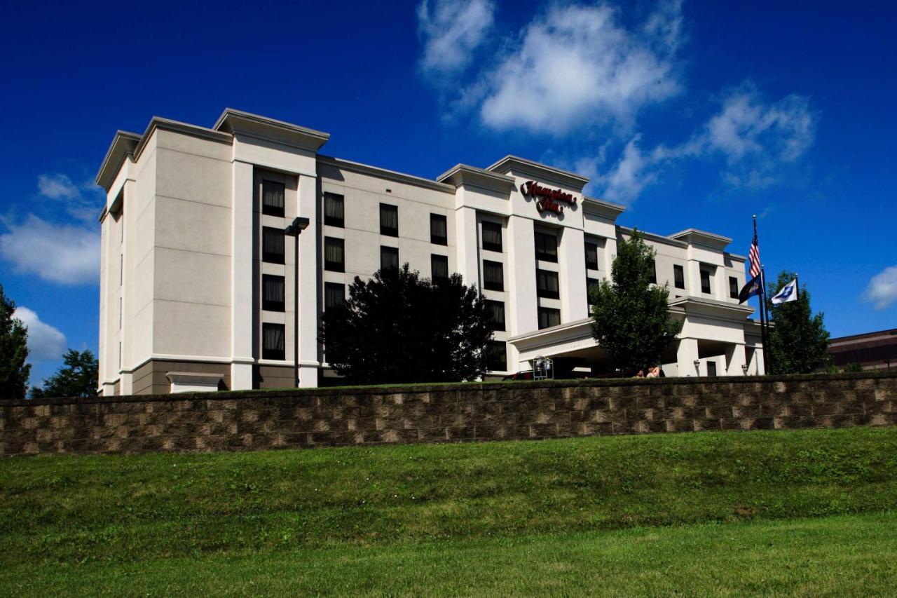 Hampton Inn Easton Exterior photo